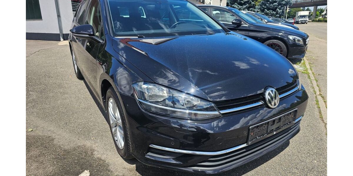 VW Golf 131.000 km 12.990 &euro; Neckarsulm 74172