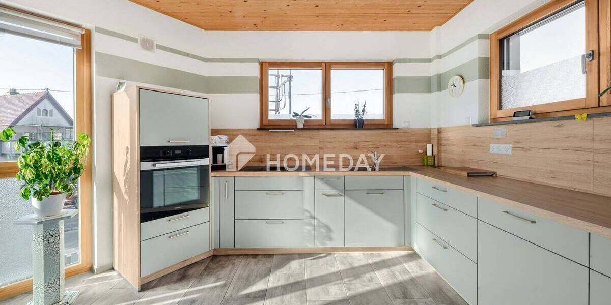 Großzügiger und luxuriöser Wohntraum - 98 m² Neubau mit EBK & Balkon 3 zimmer