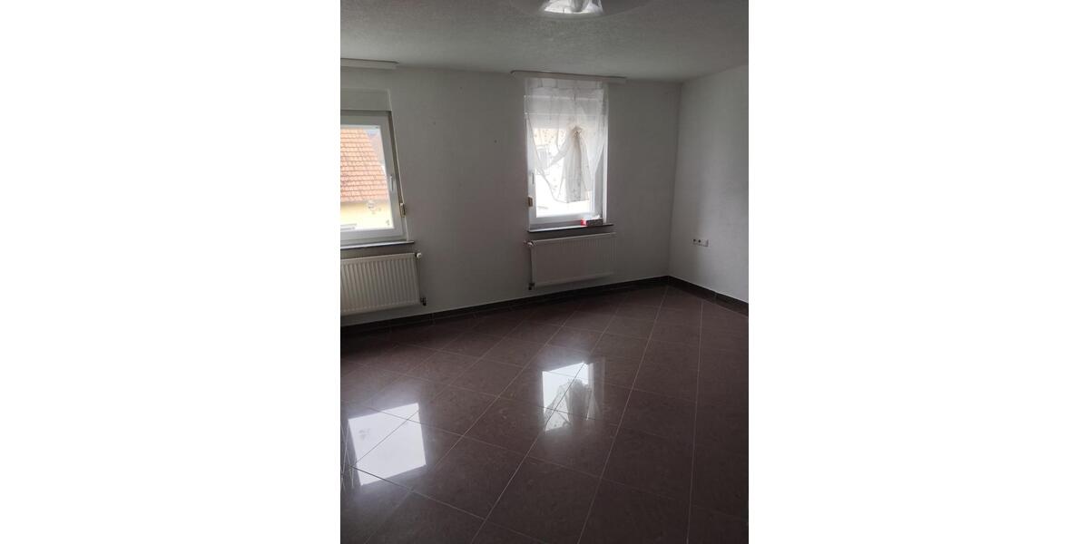 Mehrfamilienhaus, Wohnhaus Oedheim - 8 Zimmer, 203 m&sup2;, 550.000&euro; | Angebot:26329838