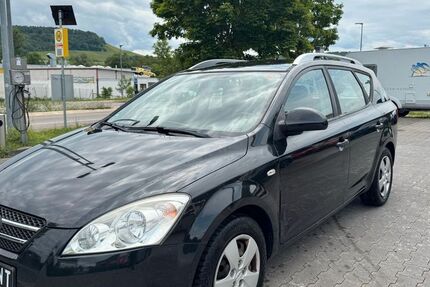 Kia ceed Sportswagon 149.000 km 1.490 € Großbottwar 71723