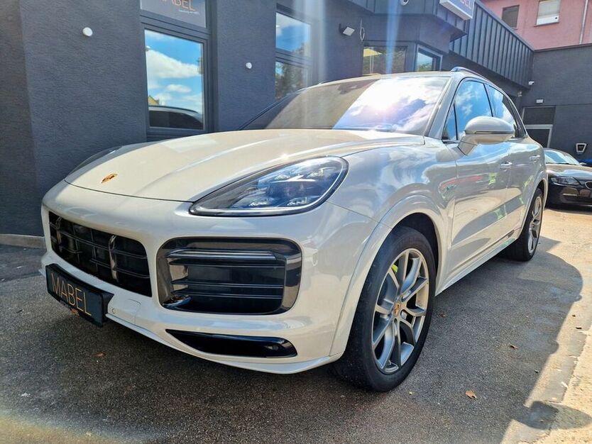 Cayenne