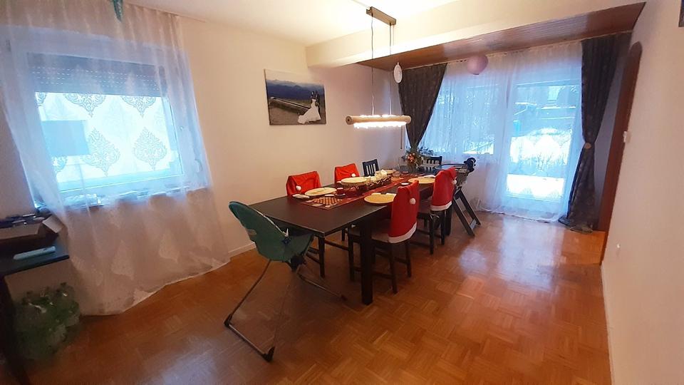 Einfamilienhaus mit 5Zi+Garten befristet 2Jahre 5 zimmer