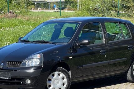 Renault Clio 143.000 km 2.000 &euro; Murr 71711