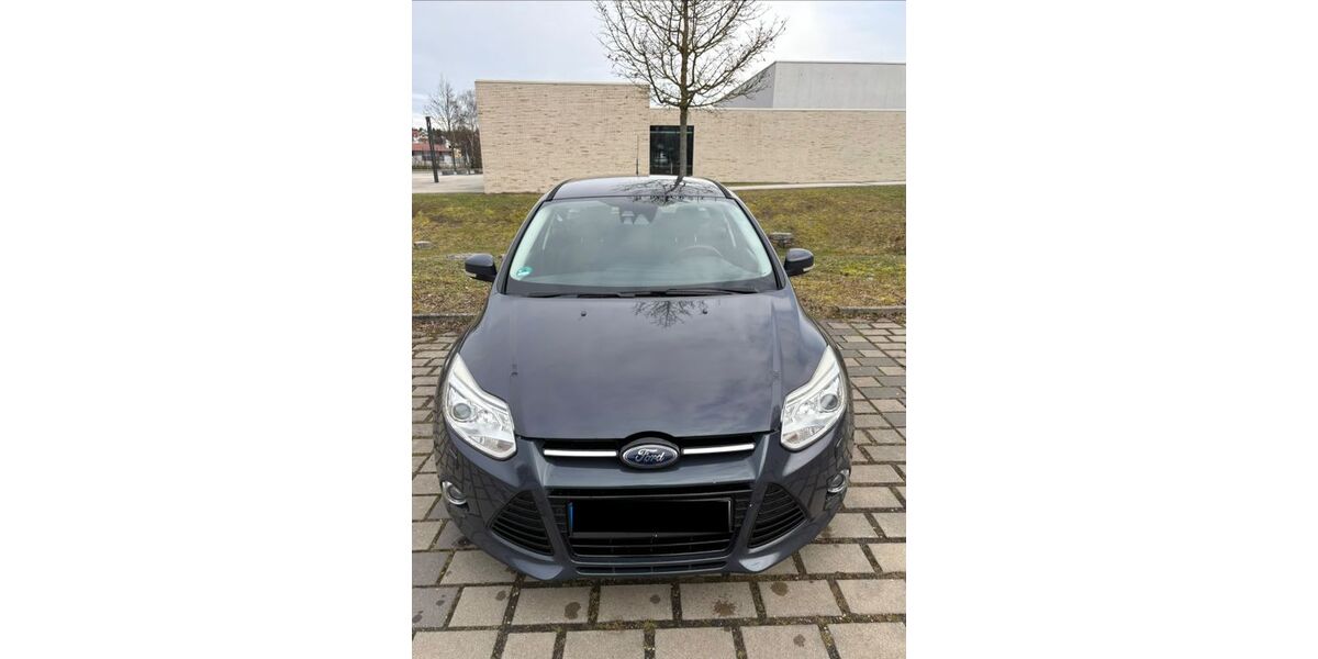 Ford Focus 189.000 km 5.200 &euro; Pfedelbach 74629