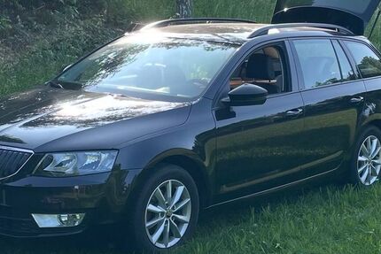 Skoda Octavia 140.000 km 12.500 &euro; Erligheim 74391