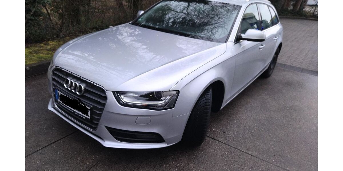 Audi A4 135.000 km 8.200 &euro; Aspach 71546