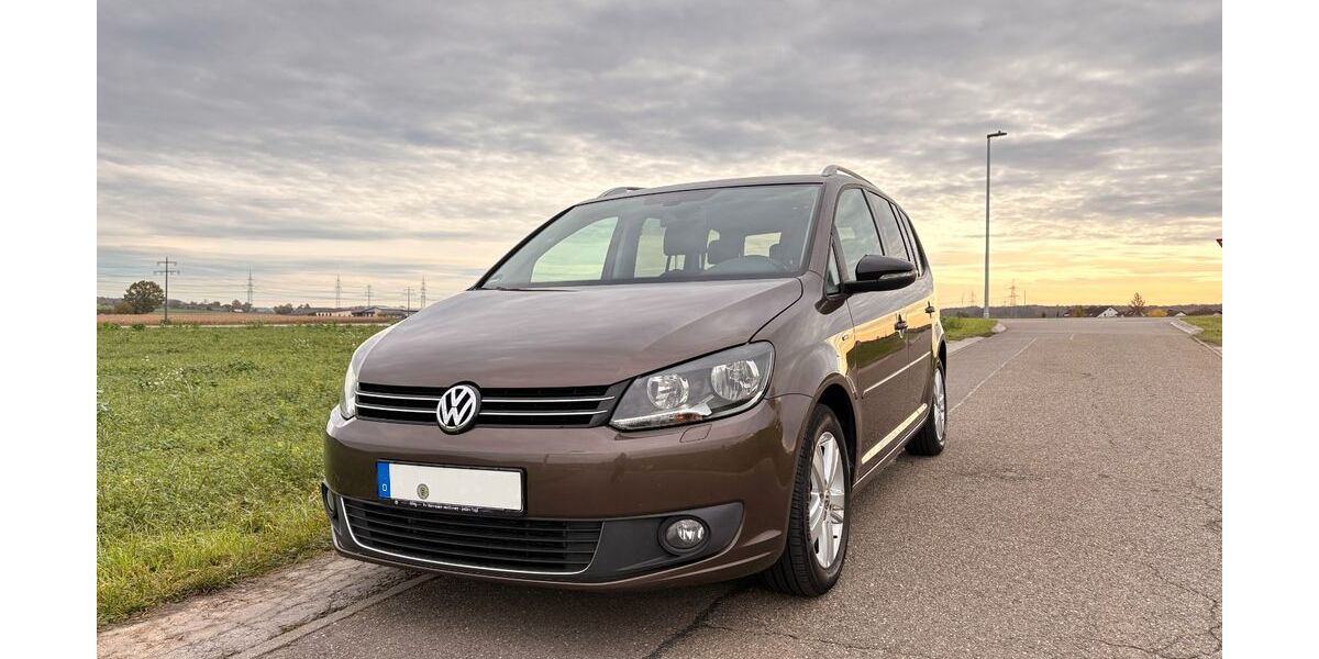 VW Touran 105.000 km 10.900 &euro; Pleidelsheim 74385