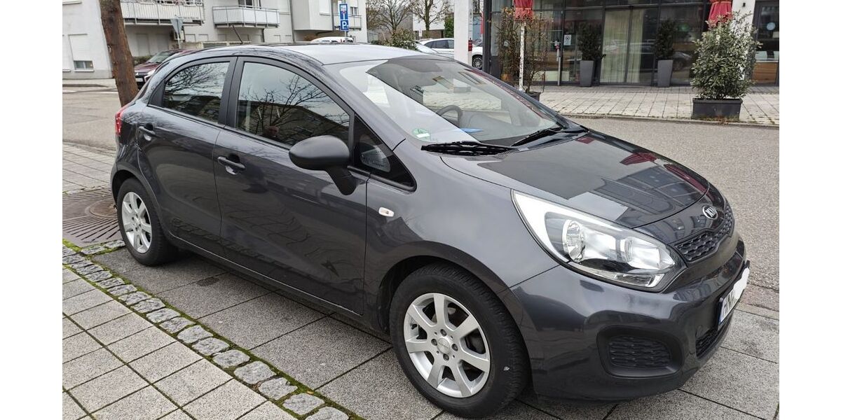 Kia Rio 132.000 km 4.400 &euro; Bad Wimpfen 74206