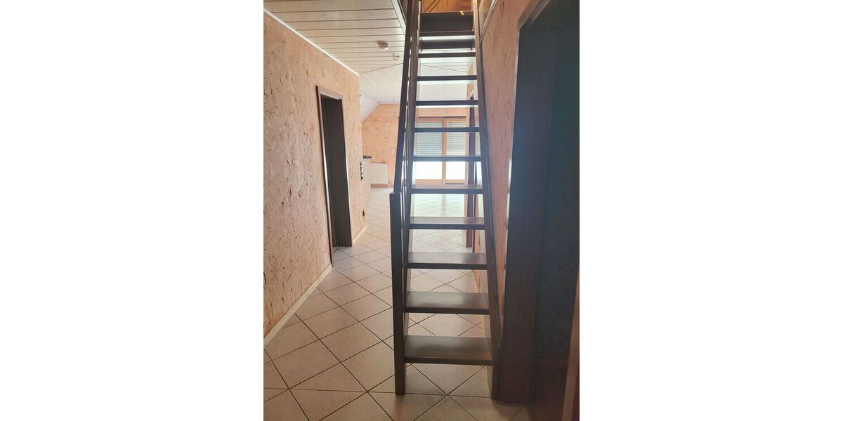 schöne ruhig gelegene 2,5 Zi. DG Maisonette Whg. - Maisonettenwohnung Talheim | Angebot:26764956