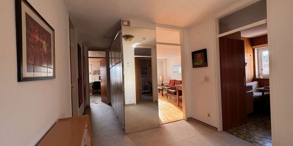 Etagenwohnung Sachsenheim - 3 Zimmer, 75 m&sup2;, 222.000&euro; | Angebot:26066258