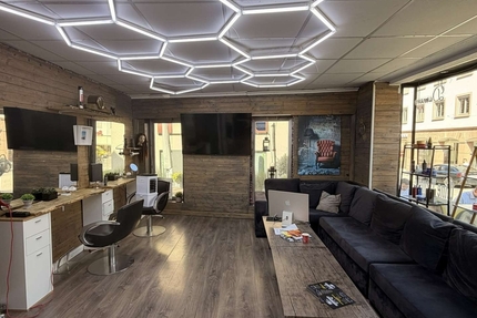°°°° MEHRFAMILIENHAUS mit GEWERBE und AUSBAUPOTENZIAL und ca. 8 - 9 %% Rendite °°°° - Haus Neckarsulm | Angebot:27517133