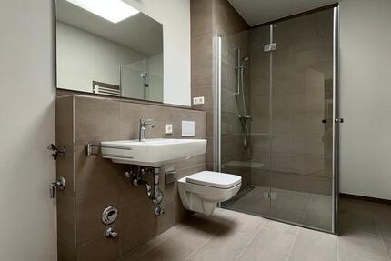 Wohnung Bad Friedrichshall - 4 Zimmer, 136 m&sup2;, 1.866&euro; | Angebot:26068585
