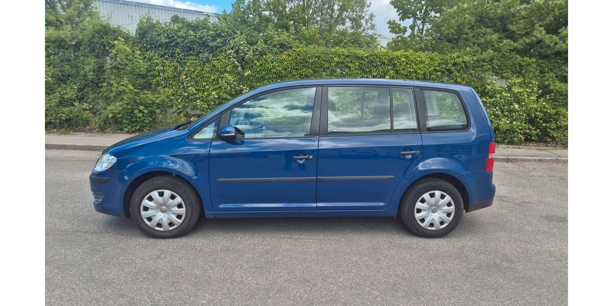 VW Touran 198.000 km 3.750 &euro; möglingen 71696