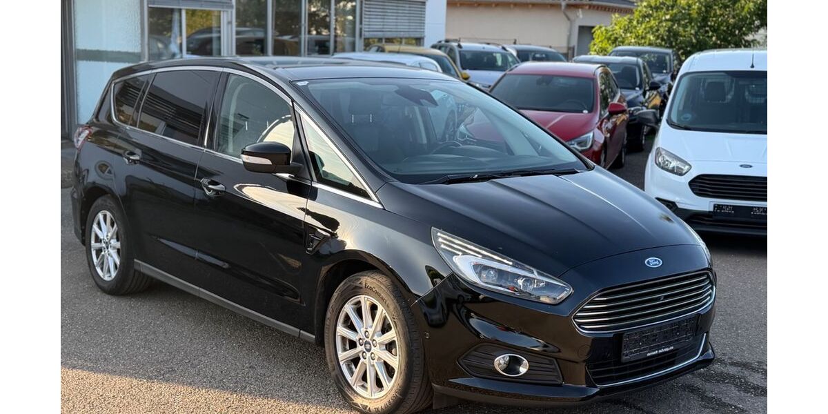 Ford S-Max 149.000 km 13.499 &euro; Gundelsheim 74831
