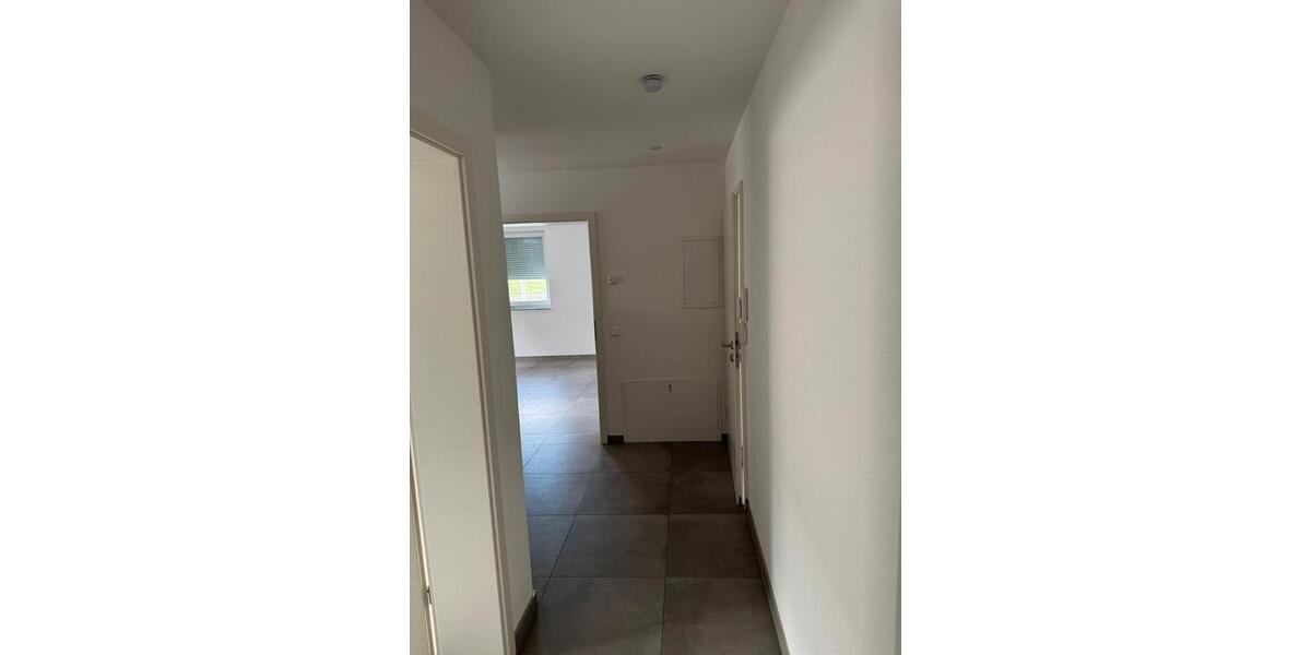 Erdgeschoßwohnung Oedheim - 1 Zimmer, 85 m&sup2;, 900&euro; | Angebot:26456395