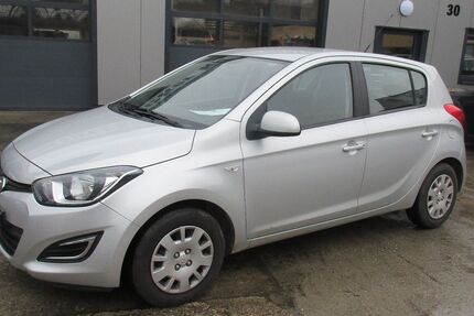 Hyundai i20 101.700 km 4.490 &euro; Heilbronn 74081
