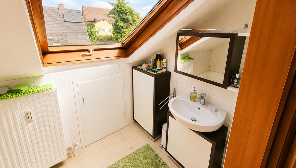 Dachgeschoßwohnung Talheim - 2.5 Zimmer, 67 m&sup2;, 850&euro; | Angebot:26631990