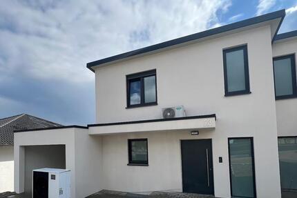 Haus Forchtenberg - 5.5 Zimmer, 144 m&sup2;, 2.070&euro; | Angebot:25932099