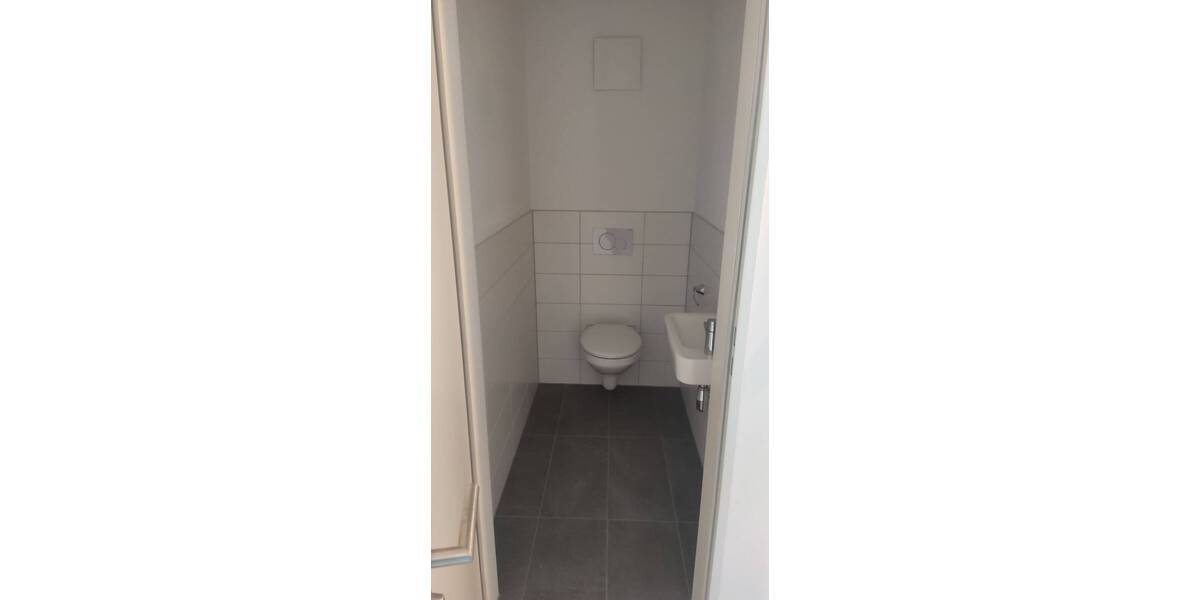 Etagenwohnung Heilbronn Böckingen - 3 Zimmer, 117 m&sup2;, 1.350&euro; | Angebot:25663849
