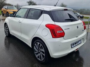 Suzuki Swift 1.2 Dualjet Hybrid Comfort+ 18.557 km 15.990 &euro; Obrigheim-Asbach 74847