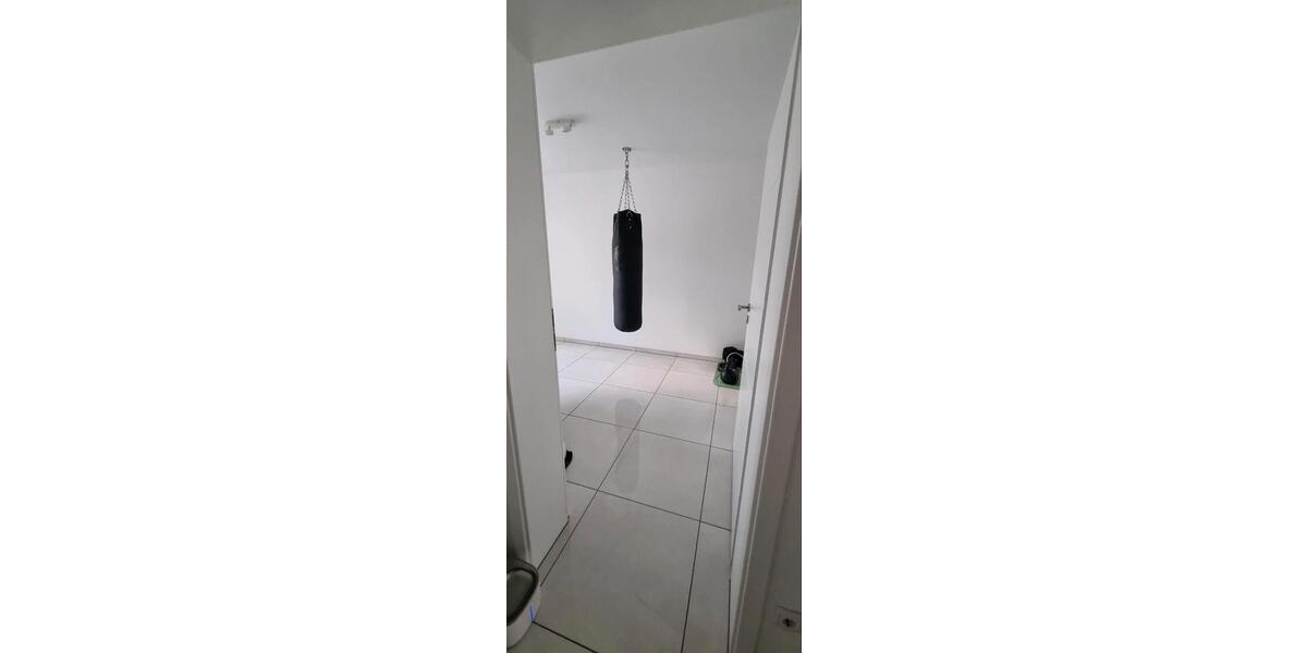 Erdgeschoßwohnung Sachsenheim - 3 Zimmer, 75 m&sup2;, 325.000&euro; | Angebot:24836038