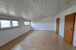 Dachgeschoßwohnung Sinsheim - 3 Zimmer, 77 m&sup2;, 720&euro; | Angebot:26166083