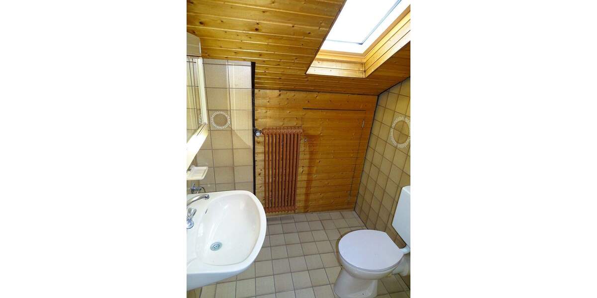 Reihenendhaus Großbottwar - 6 Zimmer, 147 m&sup2;, 449.000&euro; | Angebot:25773447