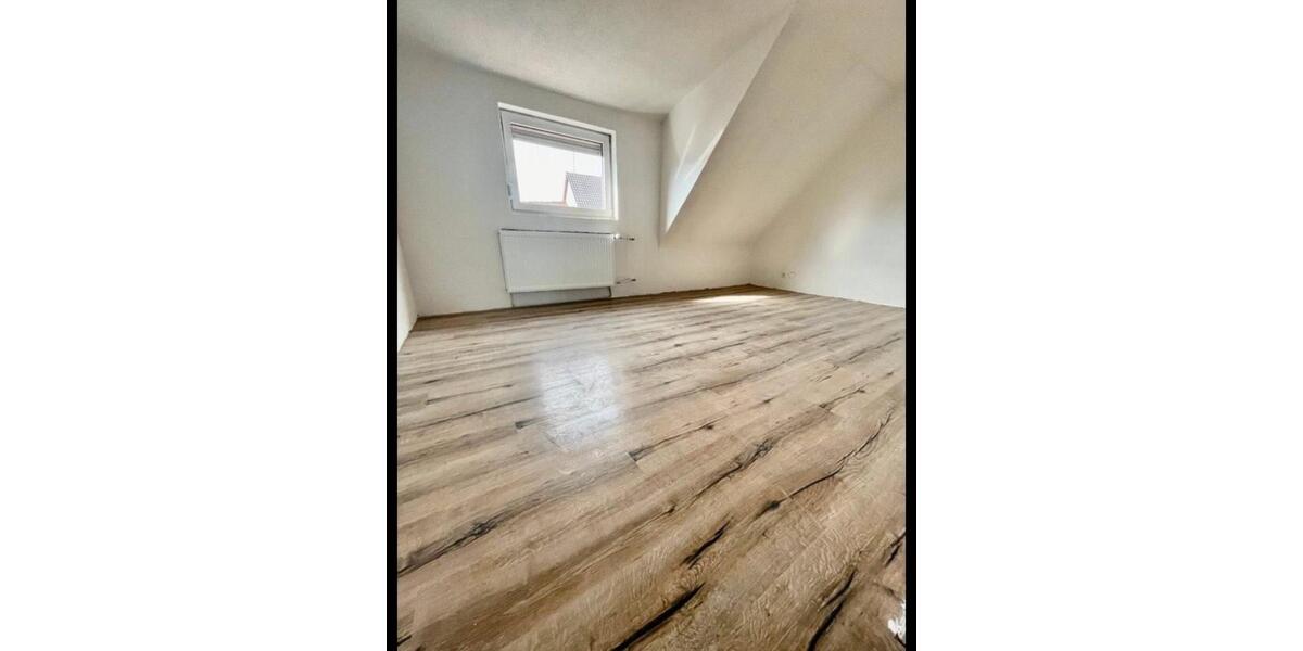 Erdgeschoßwohnung Güglingen - 4 Zimmer, 88 m&sup2;, 480&euro; | Angebot:26587017