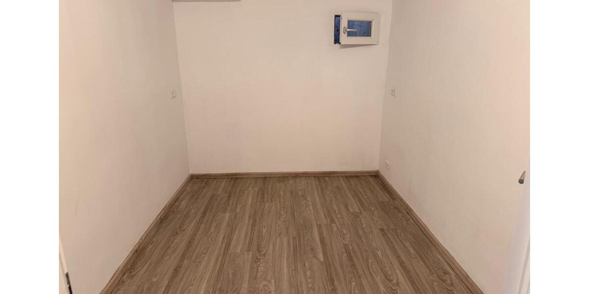 Erdgeschoßwohnung Ludwigsburg Pflugfelden - 3 Zimmer, 52 m&sup2;, 1.100&euro; | Angebot:24688269