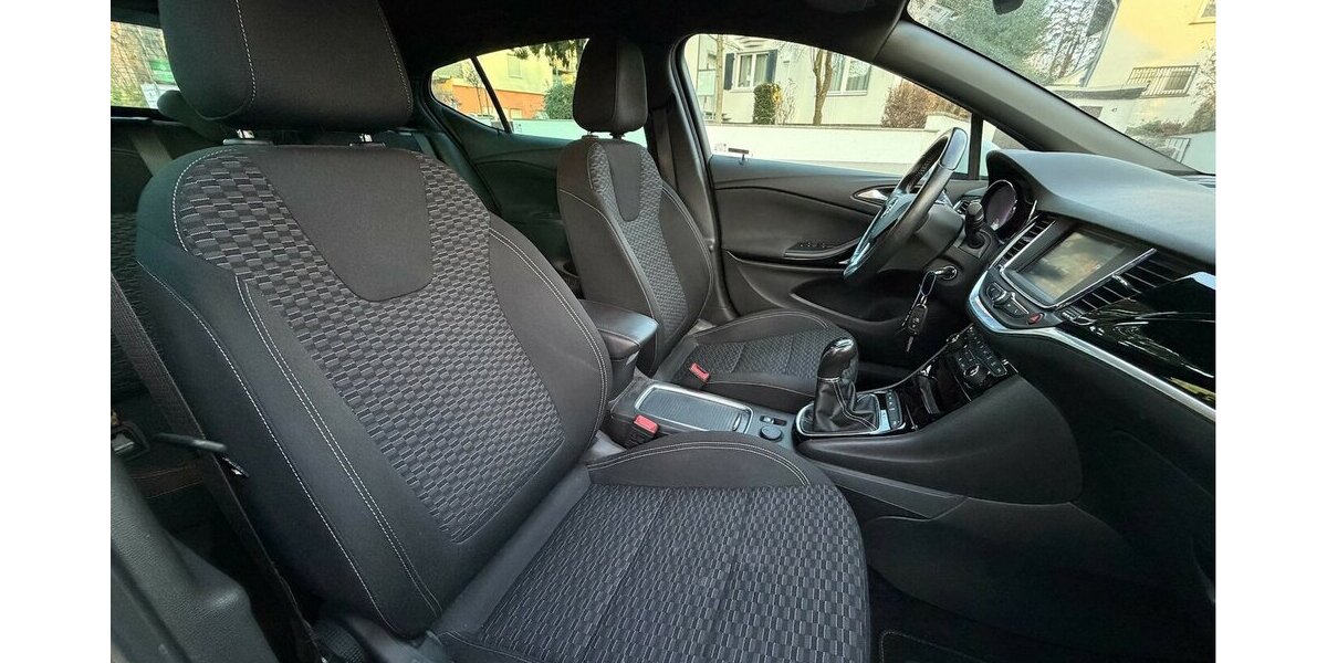 Opel Astra K Lim. 5-trg. Dynamic Turbo 186.000 km 7.500 &euro; Neckarsulm 74172