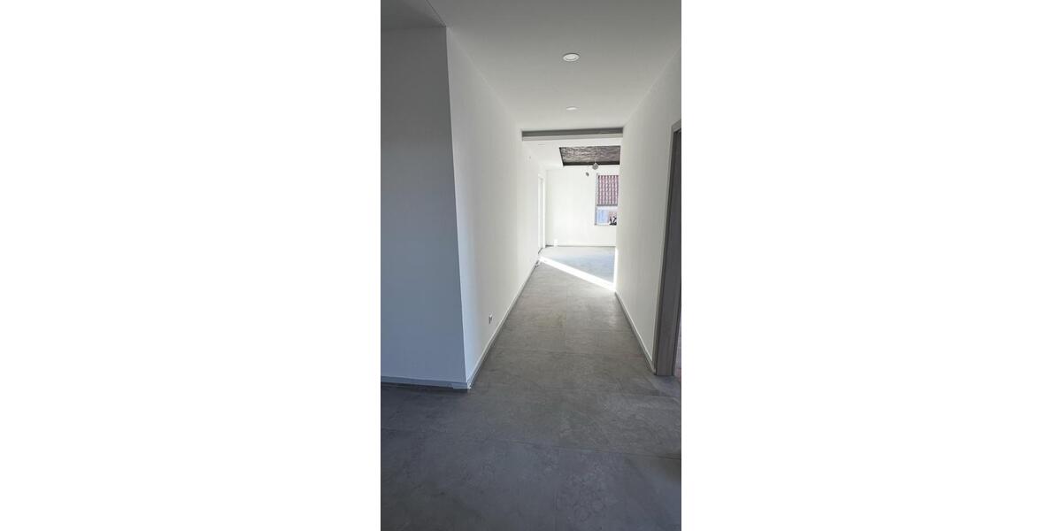 Erdgeschoßwohnung Cleebronn - 3 Zimmer, 116 m&sup2;, 1.100&euro; | Angebot:25985918