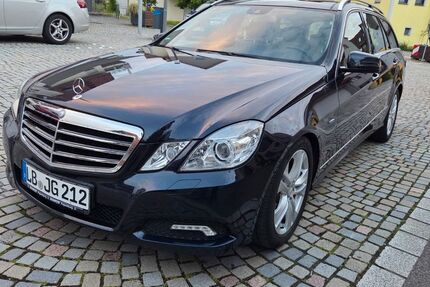 Mercedes-Benz E 220 243.000 km 5.600 &euro; Bönnigheim 74357