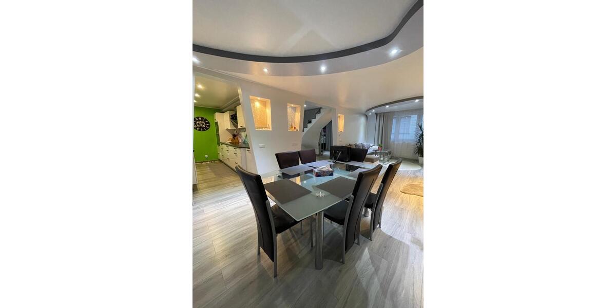 Mehrfamilienhaus, Wohnhaus Heilbronn Kernstadt - 9 Zimmer, 260 m&sup2;, 730.000&euro; | Angebot:27259199