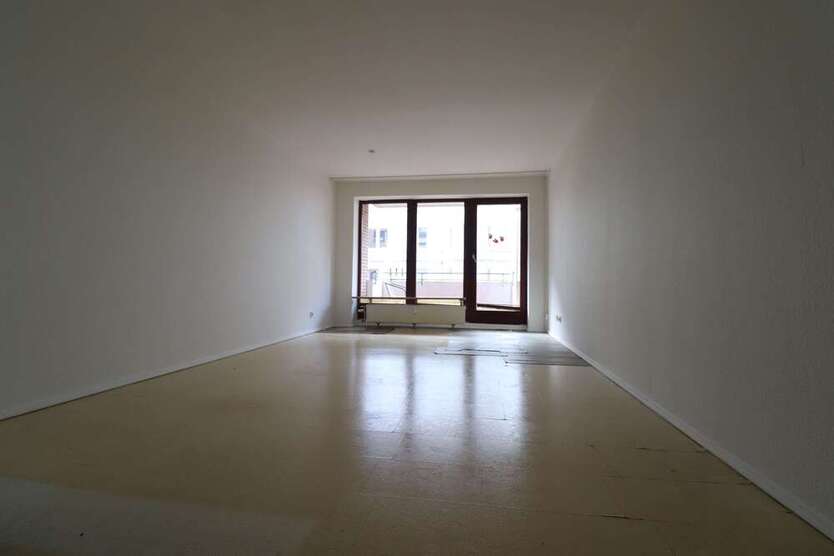 Wohnung zum Kaufen in Flensburg 130.000 € 88 m²