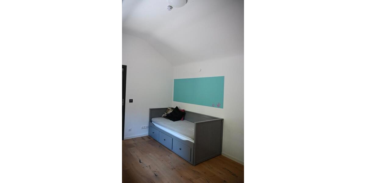 Etagenwohnung Ludwigsburg Hoheneck - 4.5 Zimmer, 130 m&sup2;, 550.000&euro; | Angebot:27088378