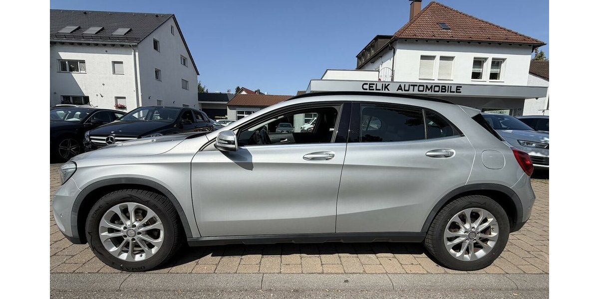 Mercedes-Benz GLA 200 Bi-Xenon SHZ PDC 150.000 km 10.990 &euro; Neckarsulm 74172