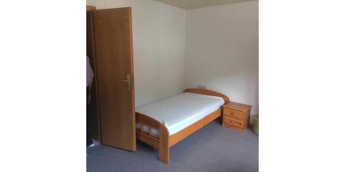 Etagenwohnung Mosbach - 1 Zimmer, 20 m&sup2;, 355&euro; | Angebot:26163343