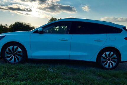 Ford Focus 106.150 km 13.900 € Heilbronn 74074