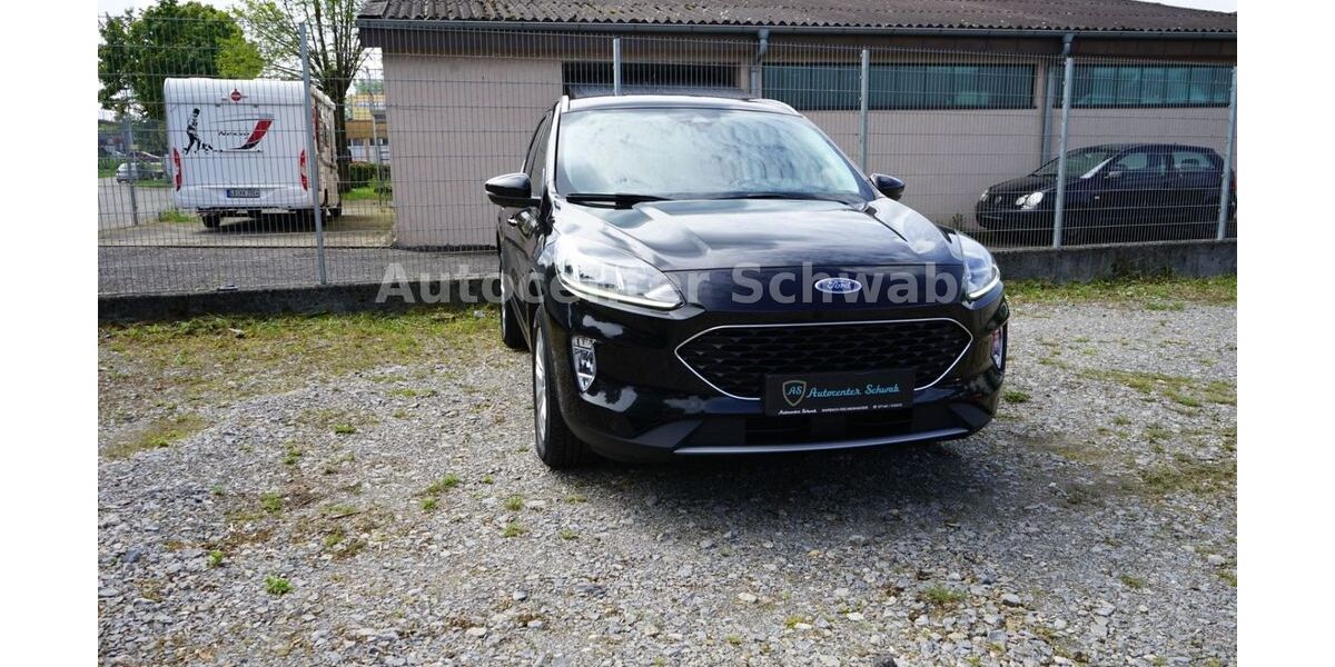 Ford Kuga 93.293 km 13.490 &euro; Rielingshausen 71672