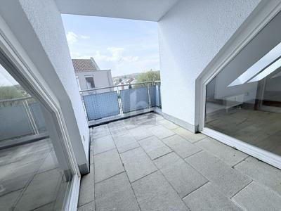 WOHNJUWEL AUF ZWEI EBENEN MIT ELEGANTEM FLAIR - Maisonettenwohnung Pleidelsheim | Angebot:26659065