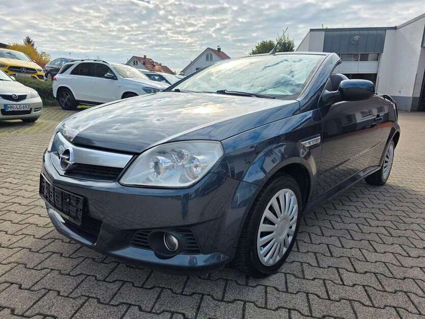 Opel Tigra 207.000 km 3.990 € Nordheim 74226