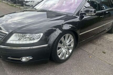 VW Phaeton