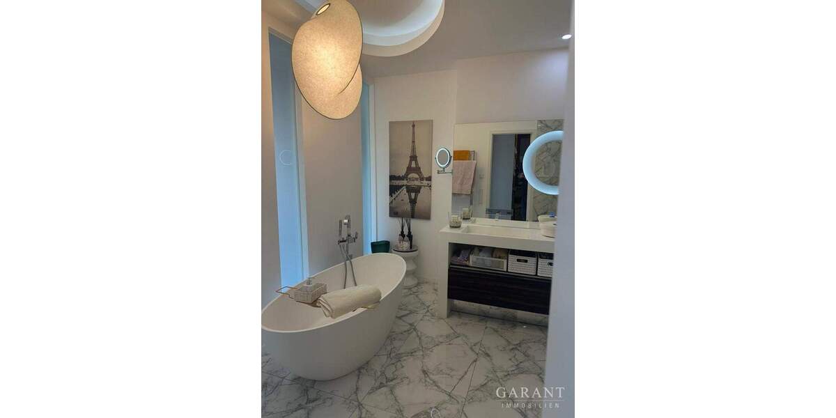 Etagenwohnung Heilbronn Kernstadt - 4 Zimmer, 124 m&sup2;, 2.150&euro; | Angebot:25335832