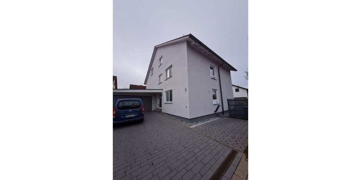 Schöne 4-Zimmerwohnung mit Balkon in traumhafter Lage in HN-Sontheim zu vermieten 4 zimmer