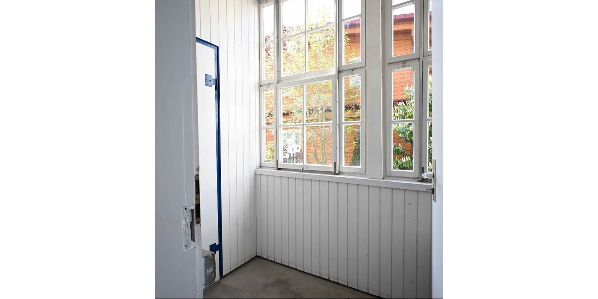 Erdgeschosswohnung, derzeit als Büro genutzt, in Vaihingen zu verkaufen. - Erdgeschoßwohnung Vaihingen Vaihingen-Stadt | Angebot:26632121
