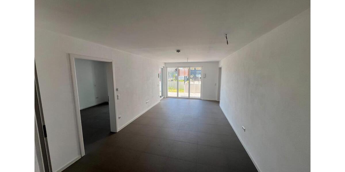 Erdgeschoßwohnung Eppingen - 3 Zimmer, 74 m&sup2;, 334.000&euro; | Angebot:26851545