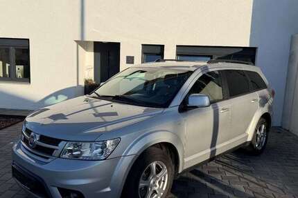 Fiat Freemont 111.000 km 10.999 &euro; Obersulm 74182