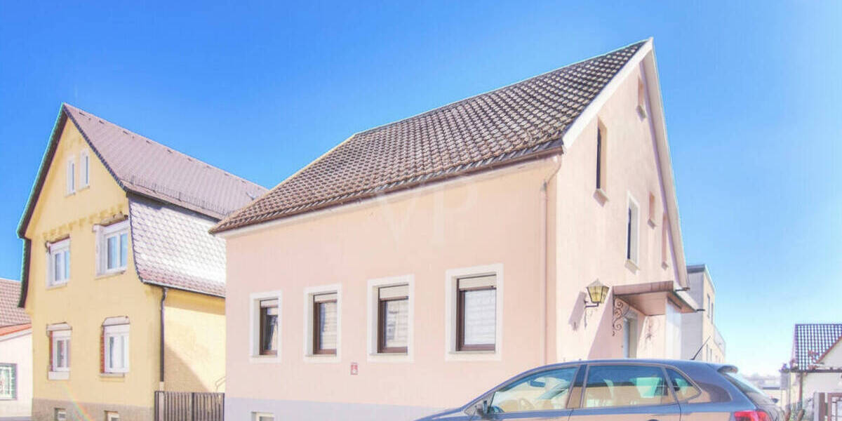 Einfamilienhaus Heilbronn / Neckargartach Neckargartach - 6 Zimmer, 102 m&sup2;, 344.000&euro; | Angebot:26723574