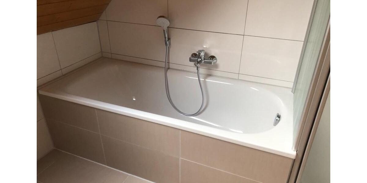 4 Zi.-DG Whg Dimbach 4 zimmer