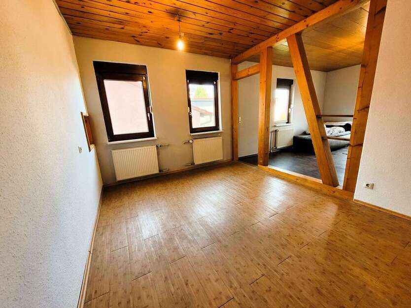 Haus zum Mieten in Sersheim 970 € 117 m²